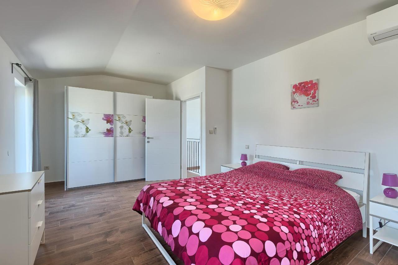 Villa Pascal Krnica Esterno foto